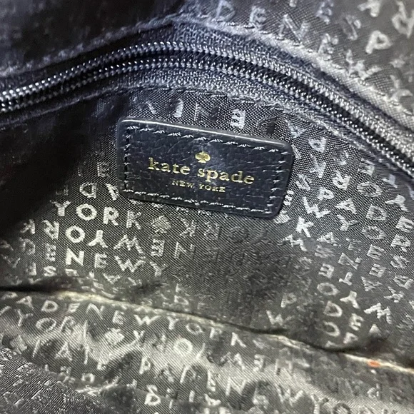 Kate Spade New York Colorblock Ivory Black Pebbled Leather Crossbody Small - Picture 6 of 15